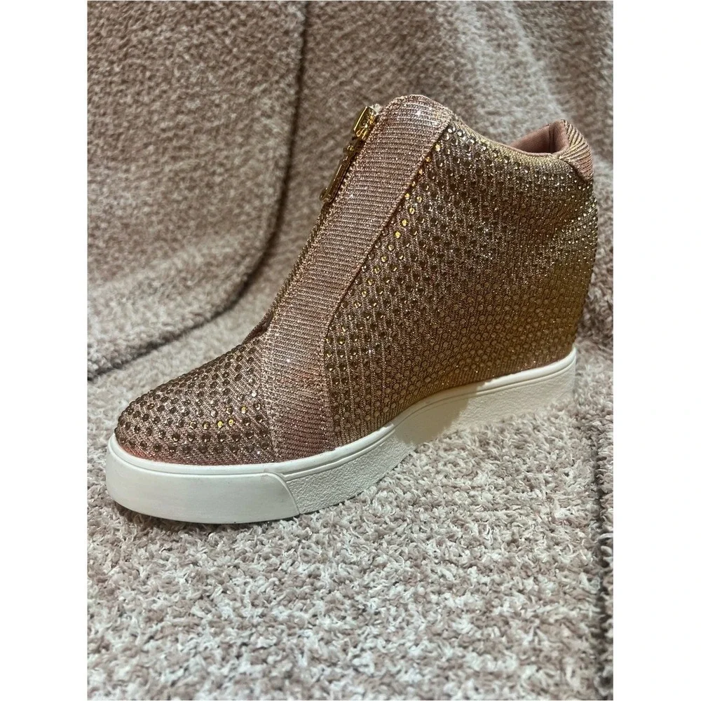Juicy‎ Couture Women's Joanz Rose Gold Rhinestone Wedge Sneakers - Size 6